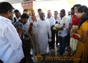 Tamil Movie dhanshika Raani Movie Pooja Stills photo 15