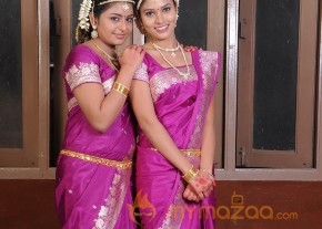 Tamil Movie-ORUVAR MEETHU IRUVAR SAAINDHU MOVIE GALLERY photo 30