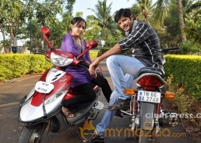Tamil Movie Siruvari Hot Photos photo 20