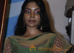 Tamil Pesum Kadhanayagi Press Meet photo 2