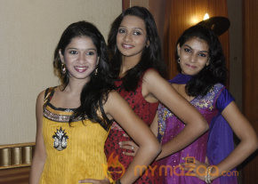 Tamil Pesum Kadhanayagi Press Meet photo 7