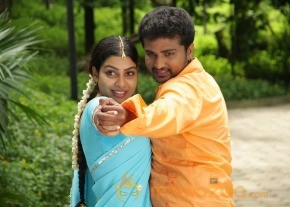 Thavani Kaatru Movie stills photo 11