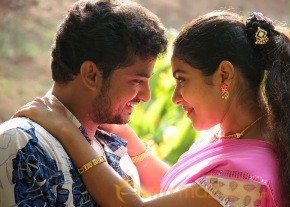 Thavani Kaatru Movie stills photo 3