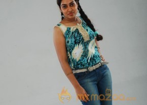 THAVANI KAATRU TAMIL MOVIE PICTURES photo 4