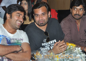 Theriyama Unna Kadhalichiten Audio Launch  photo 15