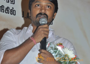 Theriyama Unna Kadhalichiten Audio Launch  photo 37