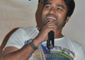 Theriyama Unna Kadhalichiten Audio Launch  photo 23