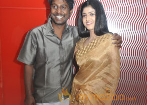 Theriyama Unna Kadhalichiten Audio Launch  photo 35