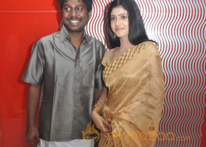 Theriyama Unna Kadhalichiten Audio Launch  photo 40