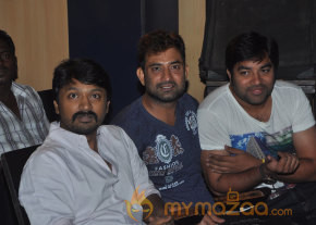Theriyama Unna Kadhalichiten Audio Launch  photo 13