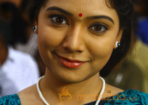 Thigaar Tamil Movie Photos photo 4