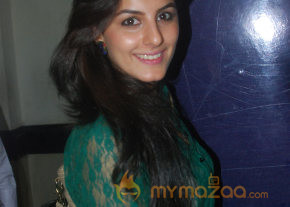 Thillu Mullu Premier Show Photo Gallery  photo 11