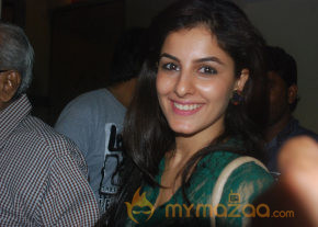 Thillu Mullu Premier Show Photo Gallery  photo 18