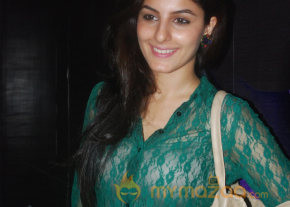 Thillu Mullu Premier Show Photo Gallery  photo 22