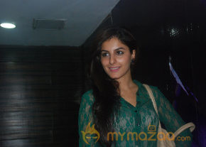 Thillu Mullu Premier Show Photo Gallery  photo 34