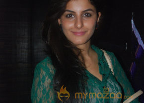 Thillu Mullu Premier Show Photo Gallery  photo 10