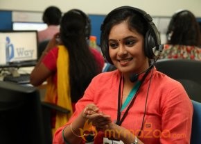 Thottal Thodarum Movie Photos photo 7