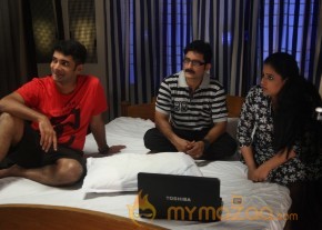 Thottal Vidathu Movie Working Stills photo 15