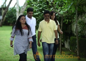 Thottal Vidathu Movie Working Stills photo 5