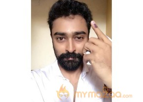 TN Election Celebrity Voting Pics  photo 43