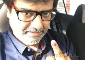 TN Election Celebrity Voting Pics  photo 51