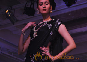Trisha At NAC Jewellers Press Conference & Fashion Show  photo 25