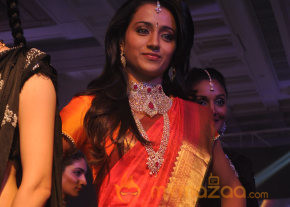Trisha At NAC Jewellers Press Conference & Fashion Show  photo 33