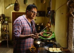 Un Samayal Arayil Movie Latest Stills photo 7