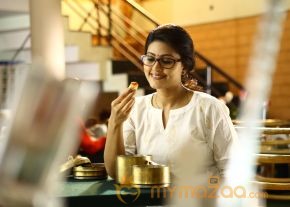 Un Samayal Arayil Movie Latest Stills photo 6