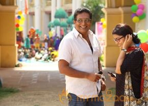 Un Samayal Arayil Movie Latest Stills photo 48