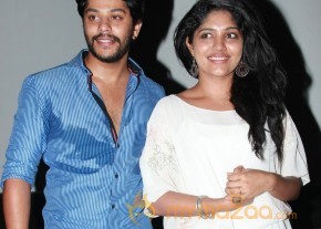 Un Samayal Arayil Pressmeet Stills photo 14