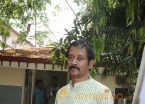 Un Samiyal Araiyil Movie Press Meet Photos photo 53