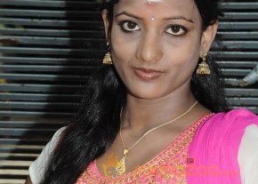 Uyire Unnai Nesithen Movie Launch Stills photo 9