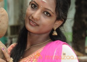 Uyire Unnai Nesithen Movie Launch Stills photo 33