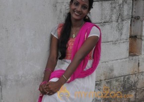 Uyire Unnai Nesithen Movie Launch Stills photo 26