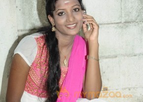 Uyire Unnai Nesithen Movie Launch Stills photo 38