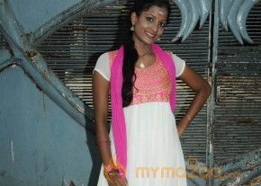 Uyire Unnai Nesithen Movie Launch Stills photo 11