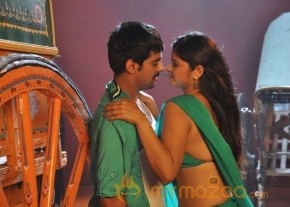 Uyirukku Uyiraga Movie Actress Hot Stills photo 11