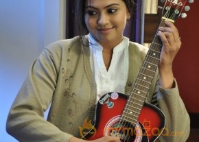 Uyirukku Uyiraga Movie Actress Hot Stills photo 37