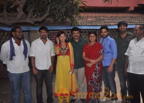 Uyirukku Uyiraga Movie Onlocation Stills  photo 25
