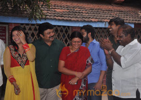 Uyirukku Uyiraga Movie Onlocation Stills  photo 42