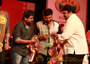 V4 Entertainers Film Awards 2013 photo 18