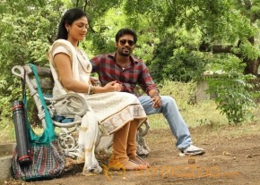 Vaarayo Vennilave Tamil Movie Stills photo 14