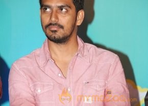 Vaayai Moodi Pesavum Movie Audio launch photo 60