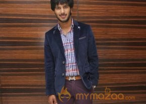 Vaayai Moodi Pesavum Movie Press Meet photo 25
