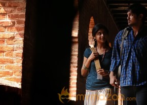 Vallinam Movie Latest Photos photo 5