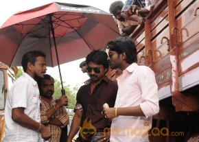 Vanavarayan Vallavarayan Movie New Stills photo 9