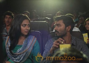 Velai Illa Pattadhari Movie Stills photo 20