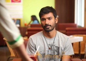Velai Illa Pattadhari Movie Stills photo 24