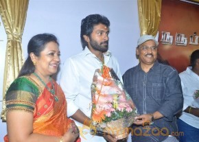 Vikram Prabhu New Movie Launch Stills photo 33